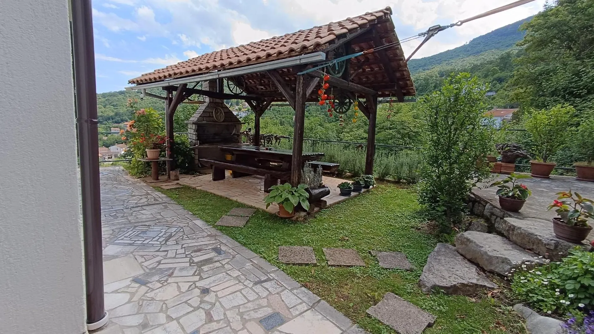 Apartment Zdenka-5 Km From Opatija Rukavac
